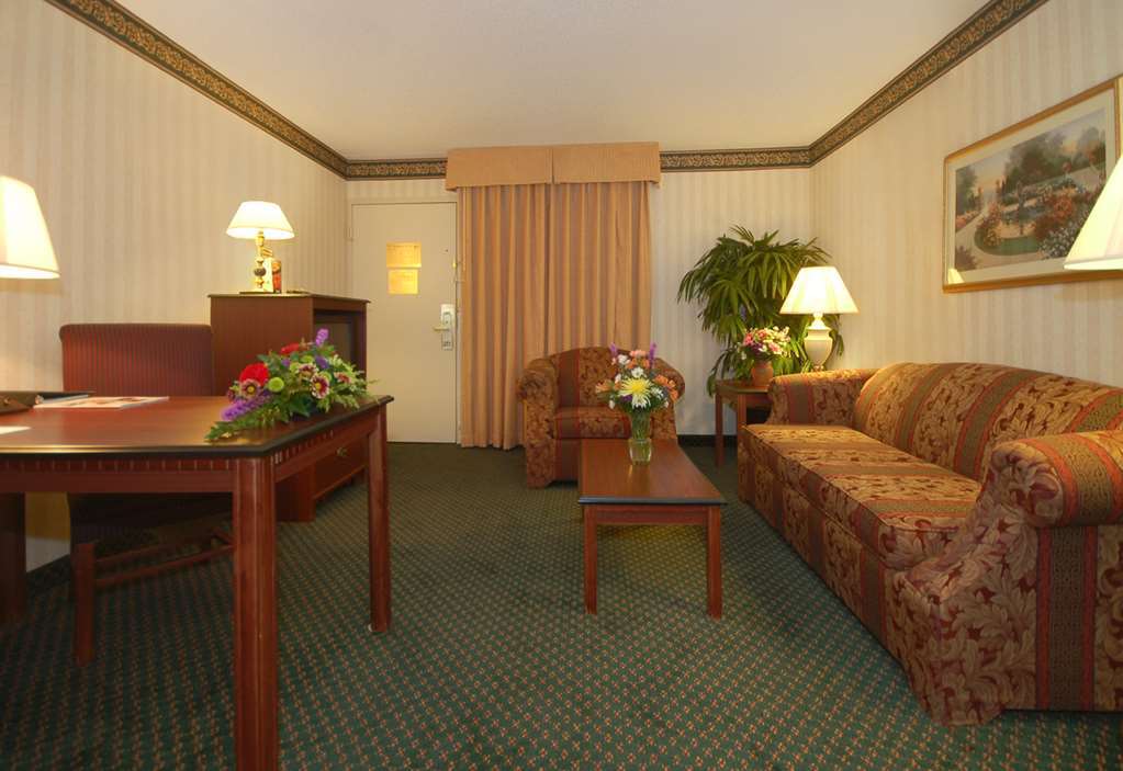 Embassy Suites By Hilton Cincinnati Northeast - Blue Ash Pokoj fotografie